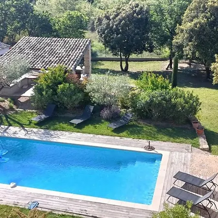 Vila De Lila *